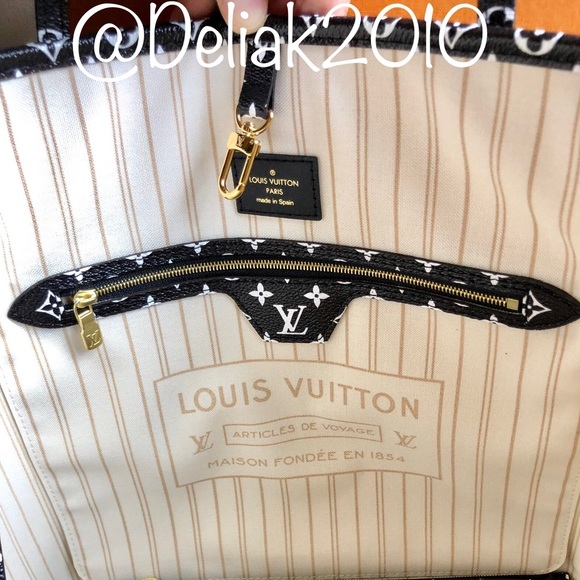 SOLD! Louis Vuitton Giant Jungle Neverfull Ivory - Picture 5 of 8